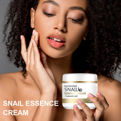Hydrating Snail Essence Retinol Cream for Firming and Brightening Skin